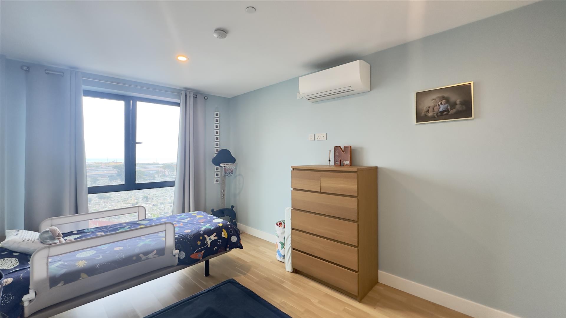 Image of Apartment - 3 Bedrooms - 2 Bathrooms for Sale in Forbes-Gibraltar, Image 6